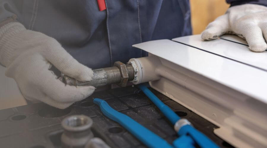 Expert burst pipe repair services in Hunter, ND